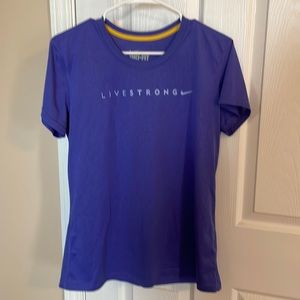 Nike Livestrong womens T-shirt size large